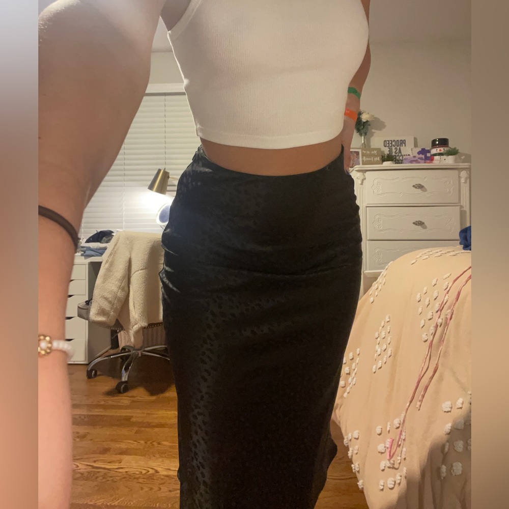 Forever 21 Cheetah Black Maxi Skirt